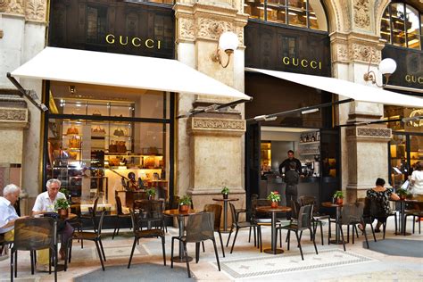 gucci café